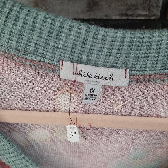 Colorful Lightweight Sweater - Picture 3 of 4